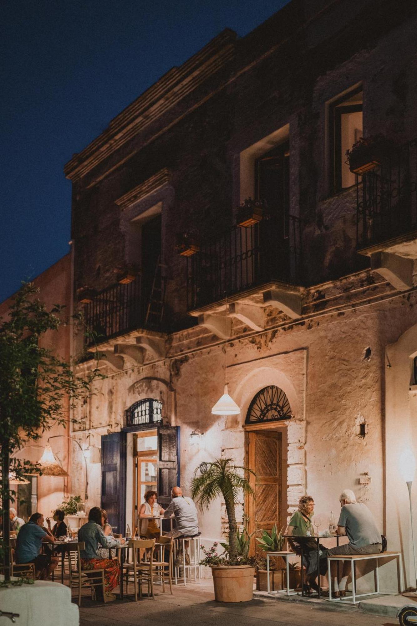 Hotel I Cinque Balconi Santa Marina Salina Bagian luar foto