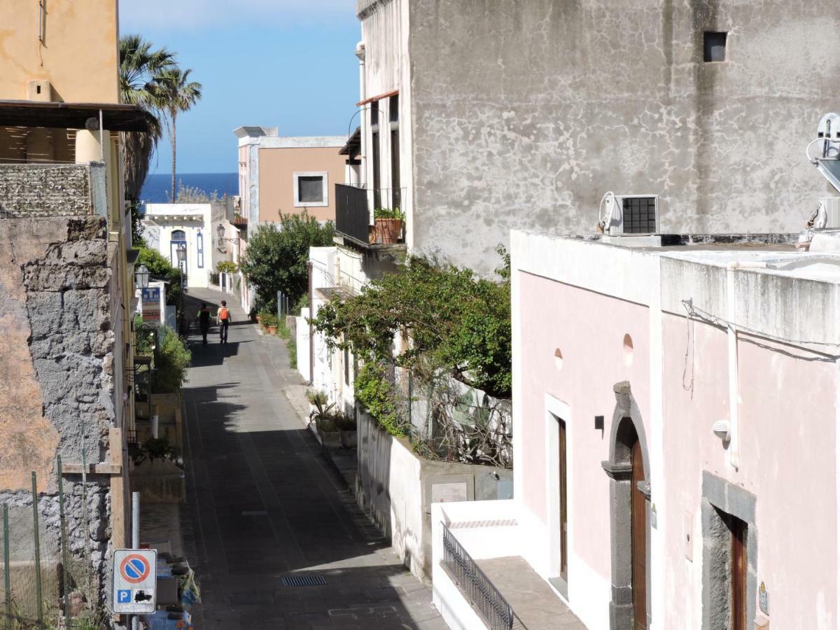 Hotel I Cinque Balconi Santa Marina Salina Bagian luar foto